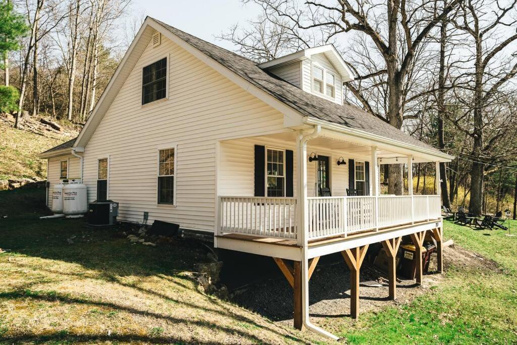 Cozy Cottage, Hot Tub, Fire Pit, 15Min To Hudson And Hiking Catskill Exteriér fotografie